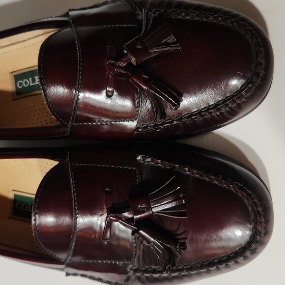 Cole Haan Burgandy Pinch Tassel Moc-Toe Loafers Size 10 - Picture 4 of 15